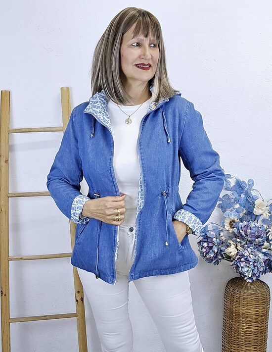 NOVEDAD Chaqueta reversible vaquera logo Ultima talla 48