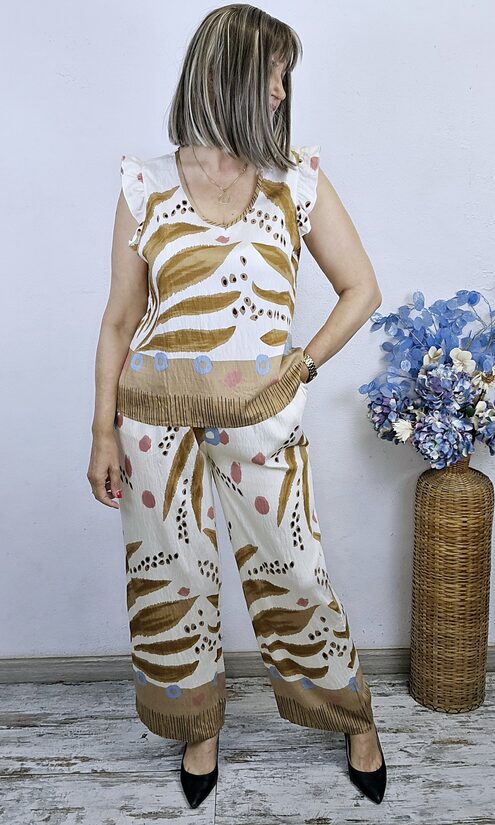 NOVEDAD CONJUNTO LINO BLUR CAMEL