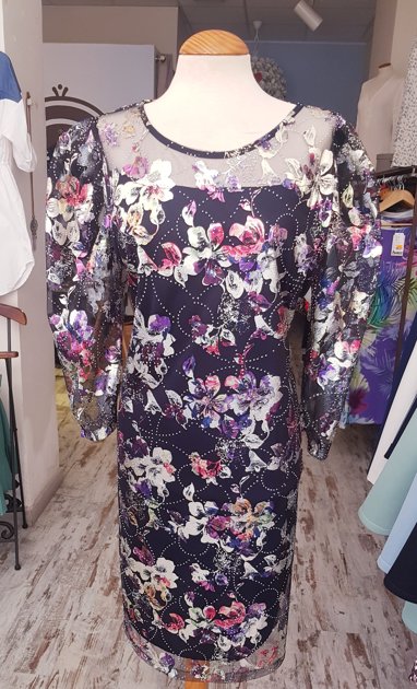 -50% Vestido estampado gasa tachuelas Ultima talla 48