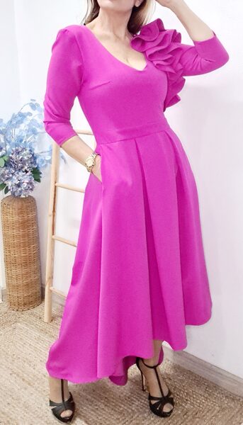 -50%  vestido  Rocío capa fucsia Ultima talla 40